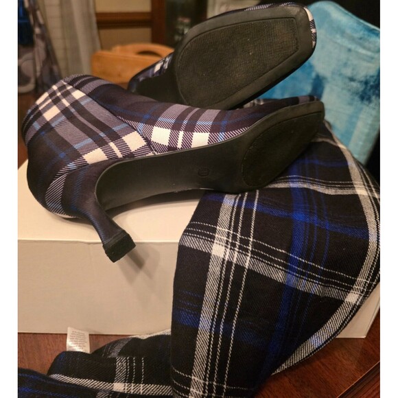 Comfort CATO Blue Plaid Ankle BOOTS & SCARF Bundle Low Heel  Zipper Pre-owned 11 - Picture 2 of 7